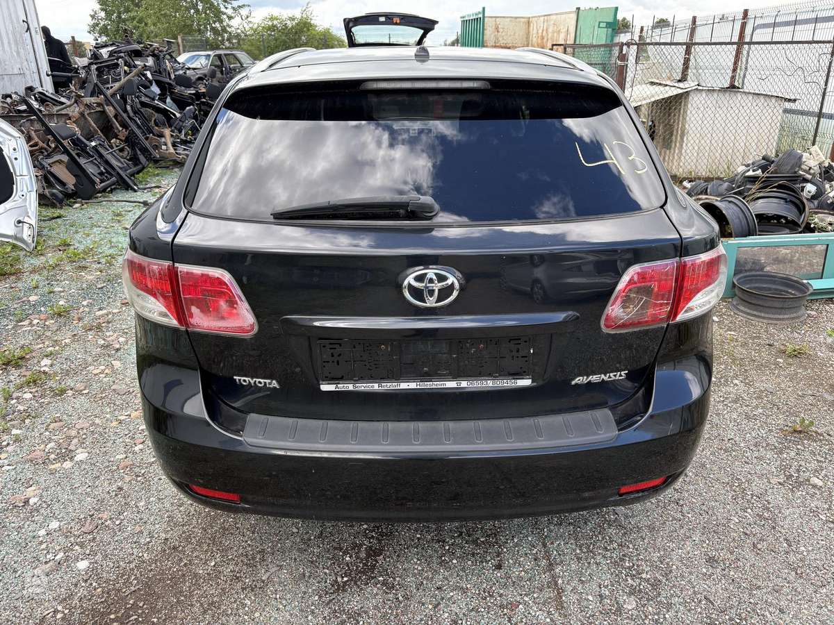 Toyota Avensis 37068366700