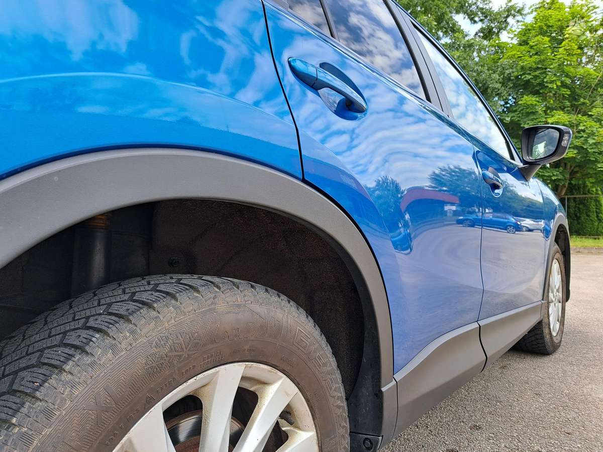 Mazda CX-5, 2.2 l., off-road / crossover