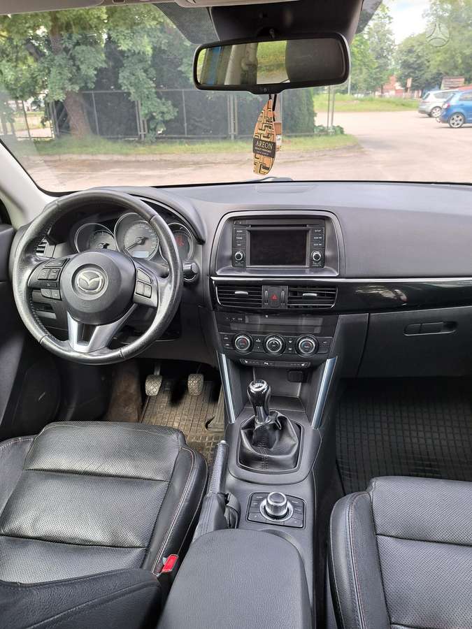 Mazda CX-5, 2.2 l., off-road / crossover