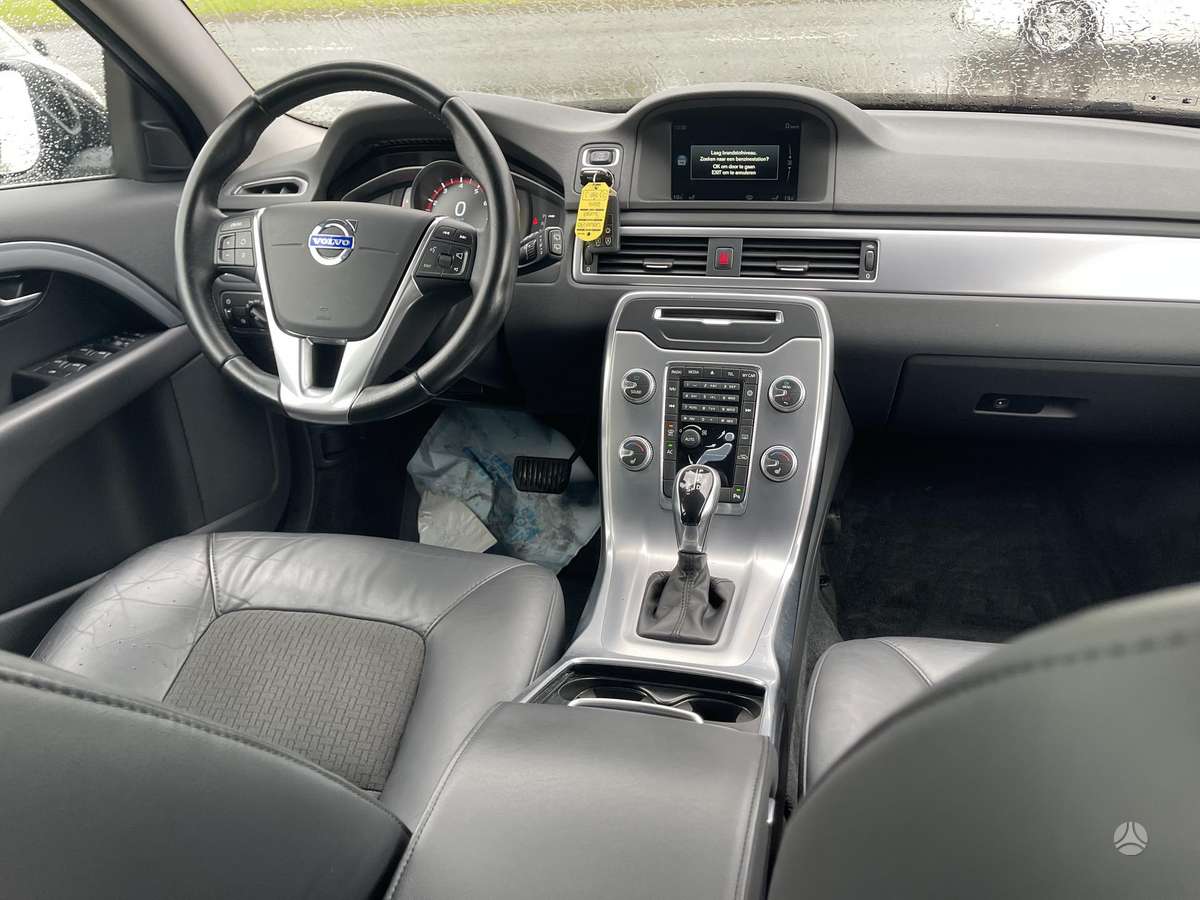 Volvo V70, 2.0 l., Универсал