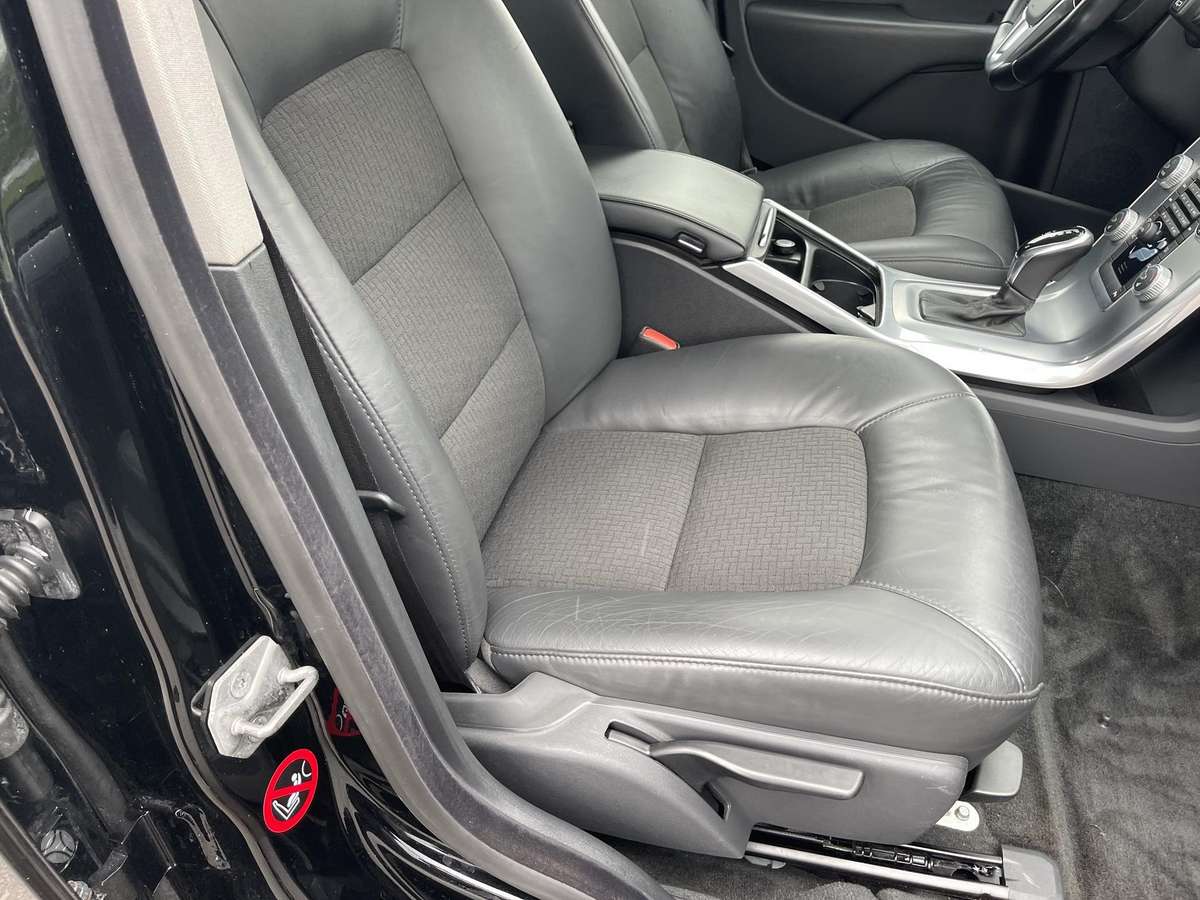 Volvo V70, 2.0 l., Универсал