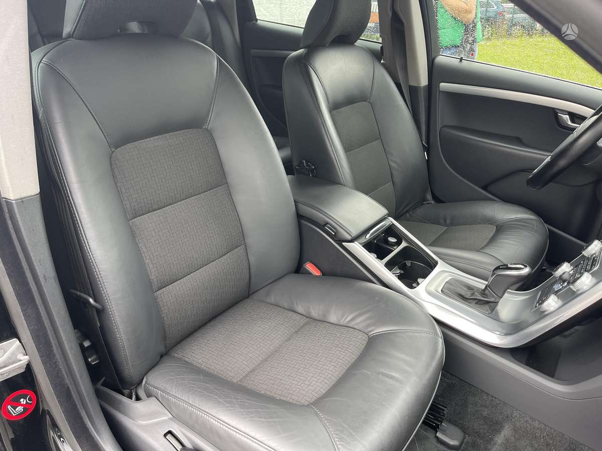 Volvo V70, 2.0 l., wagon
