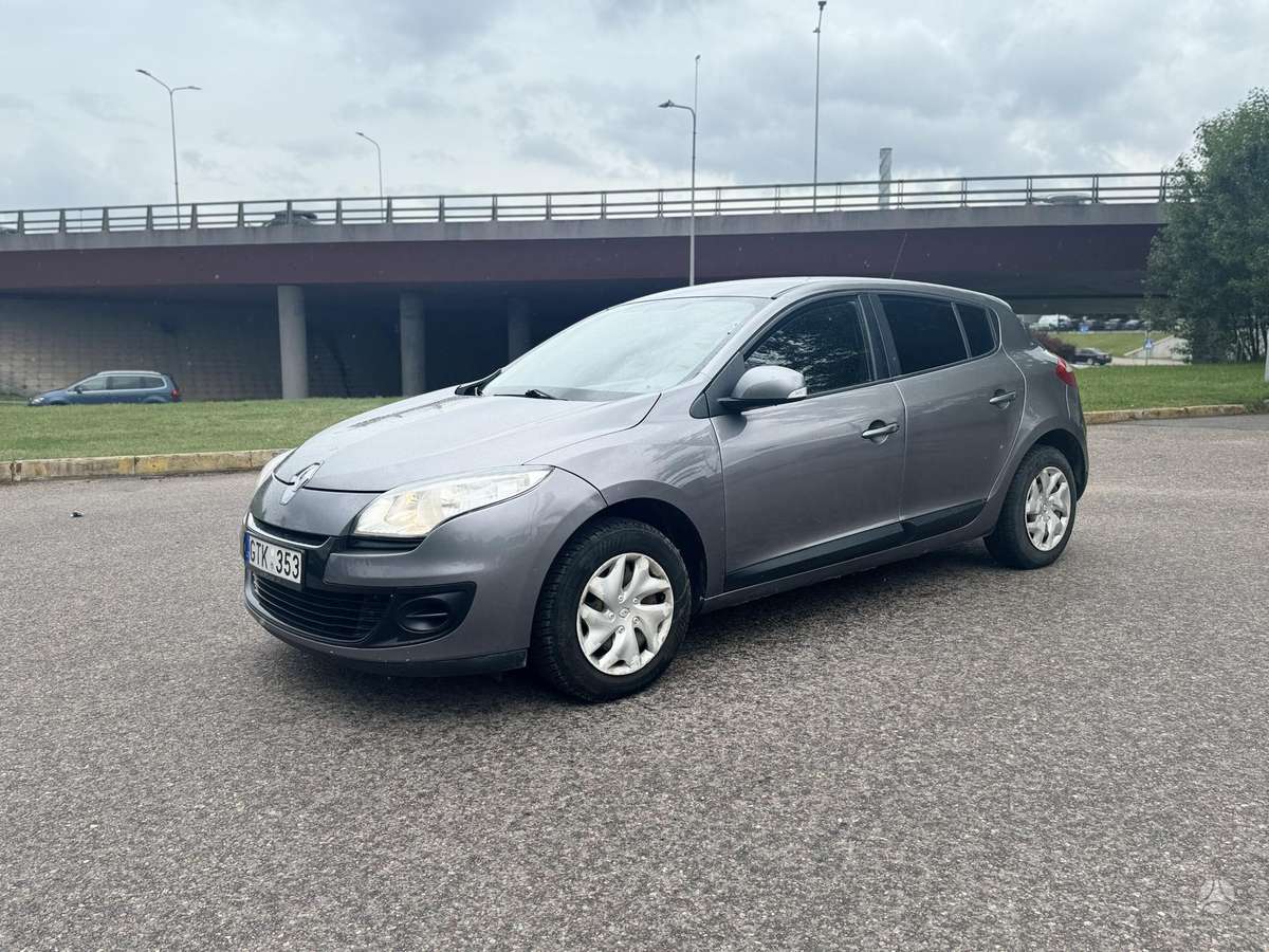 Renault Megane - 1
