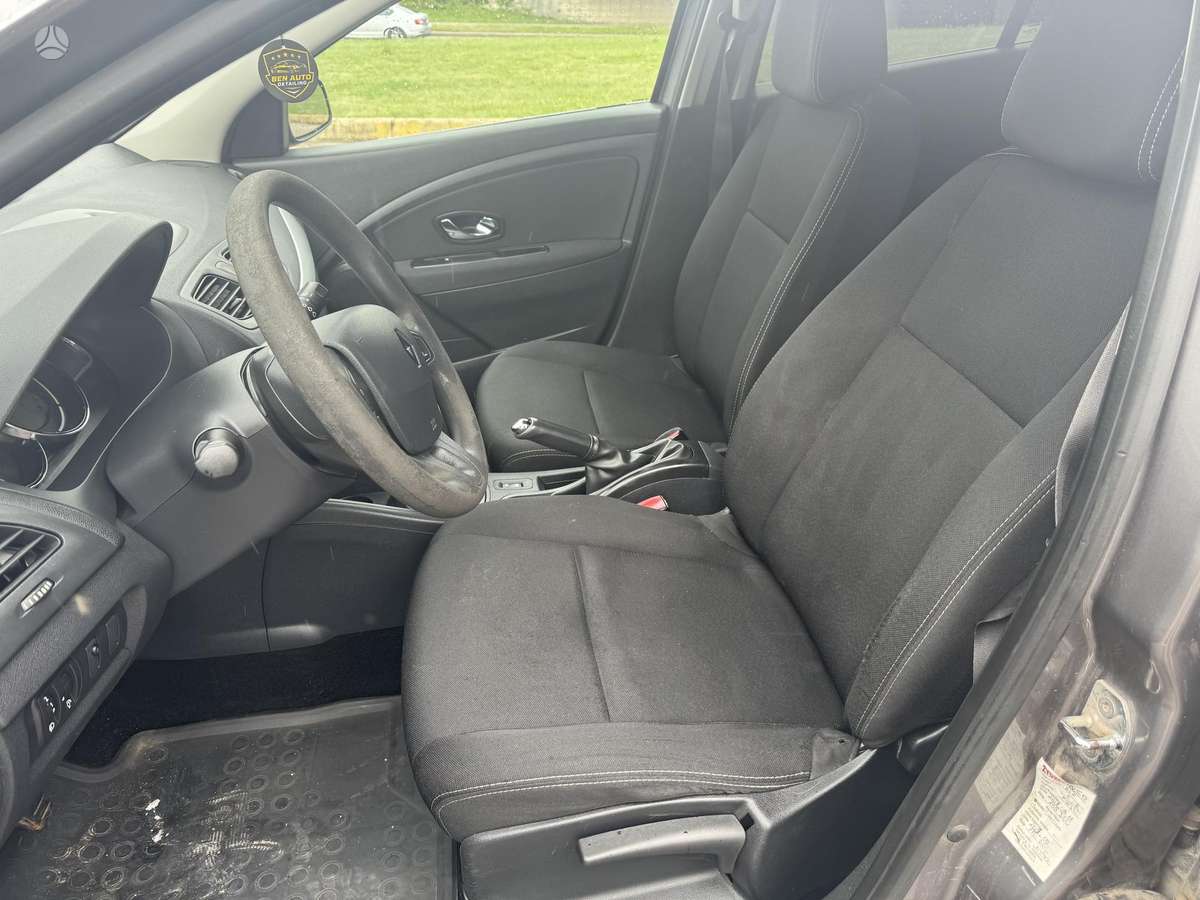 Renault Megane - 9