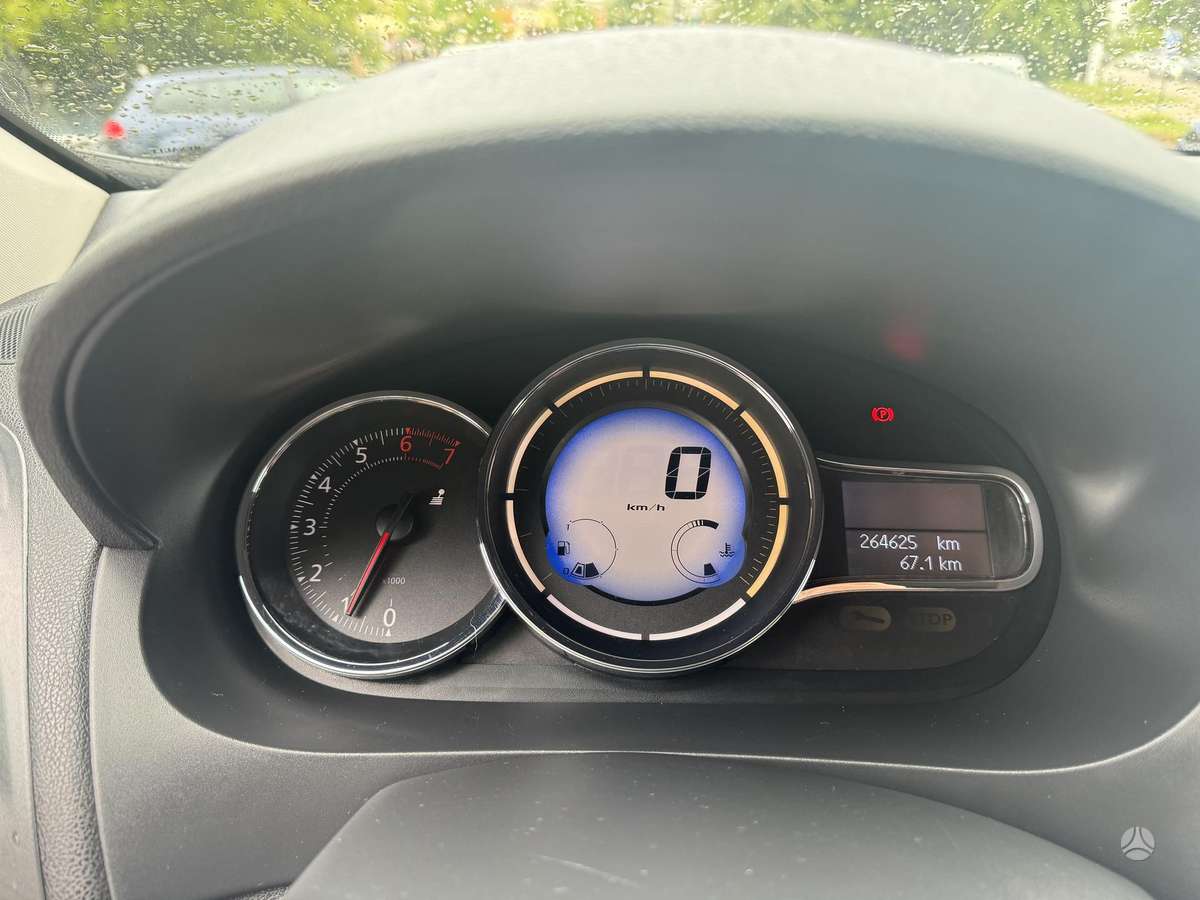 Renault Megane - 12