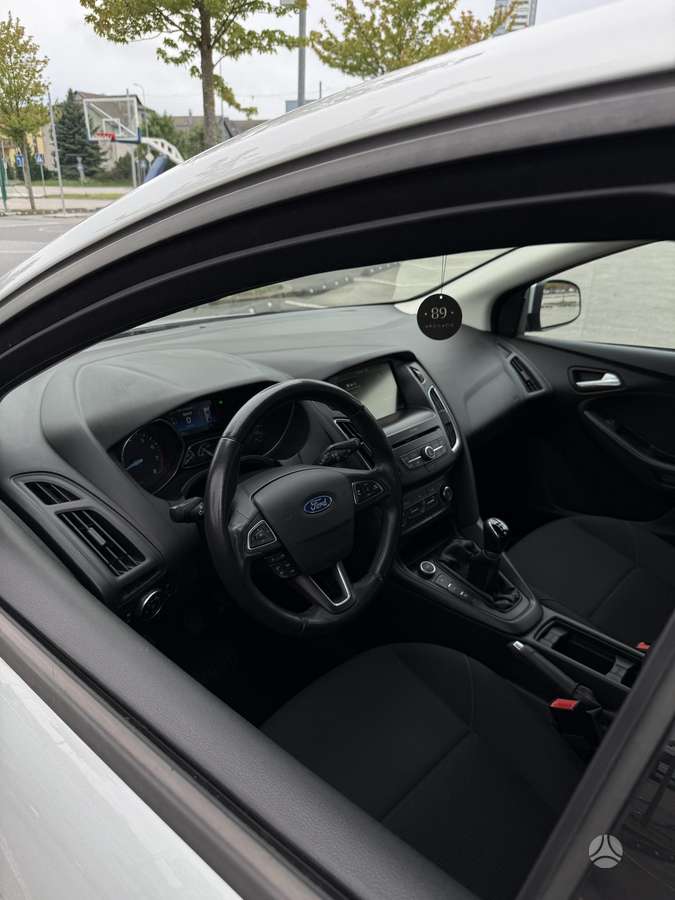 Ford Focus, 1.0 l., universalas