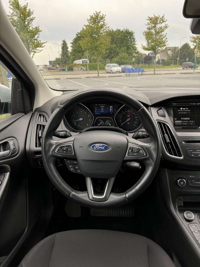 Ford Focus, 1.0 l., universalas