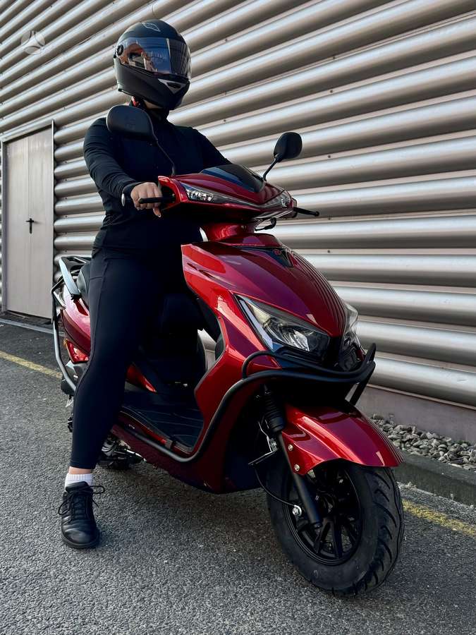 Yamaha Cygnus 49cc, мотороллеры / мопеды