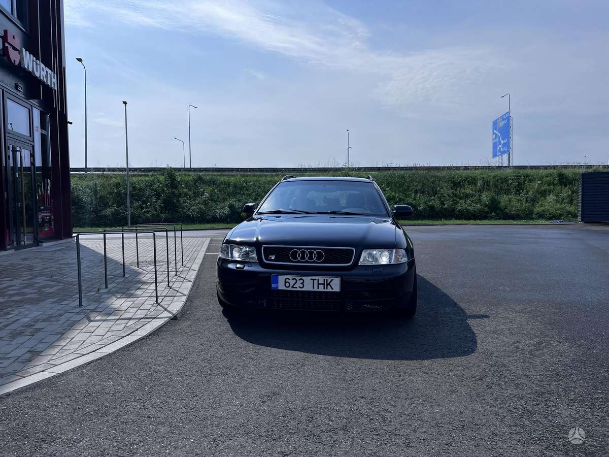 Audi S4, Универсал