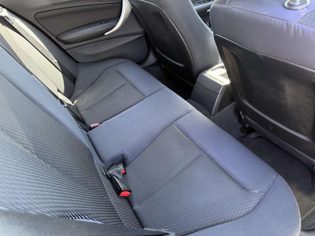 BMW 116, 2.0 l., Хэтчбек