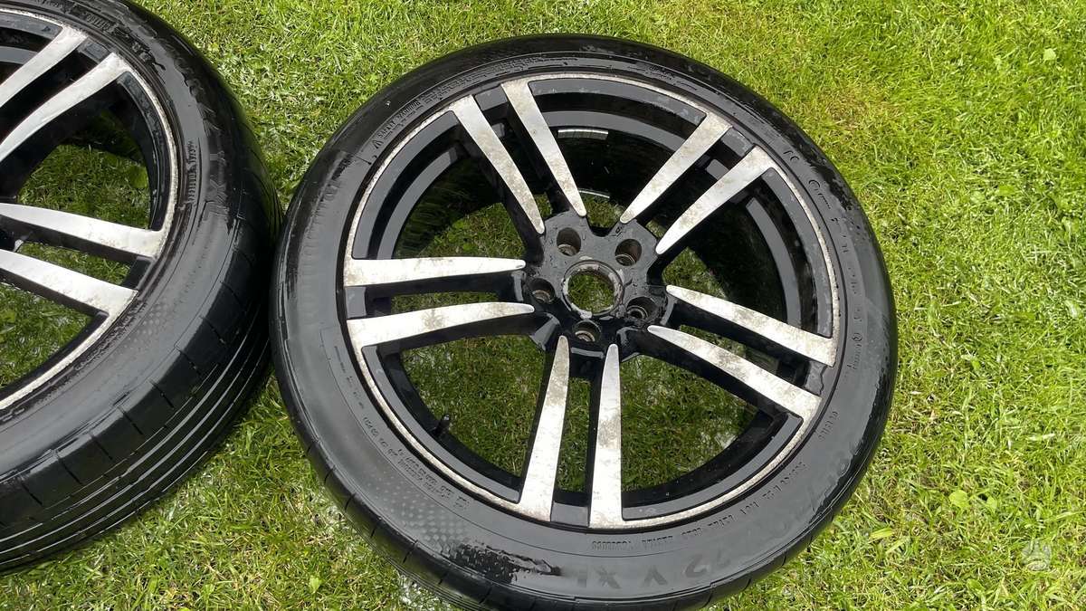 Porsche Cayenne, lengvojo lydinio, R22