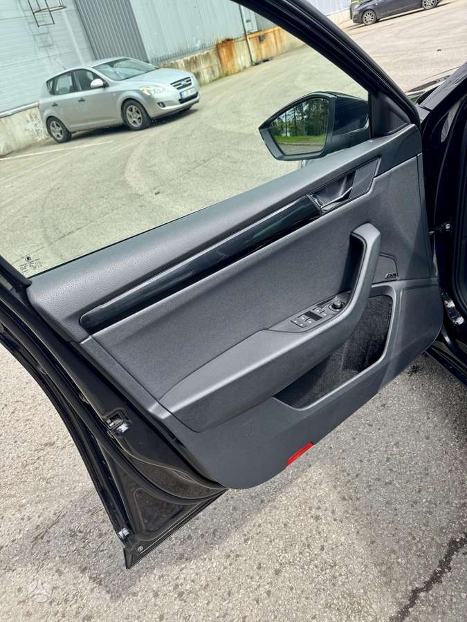 Skoda Superb, 2.0 l., Универсал