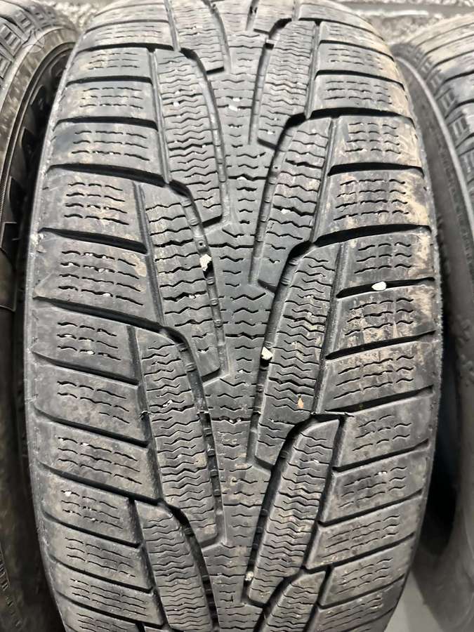 Marshal Studless, winter 205/55 R16