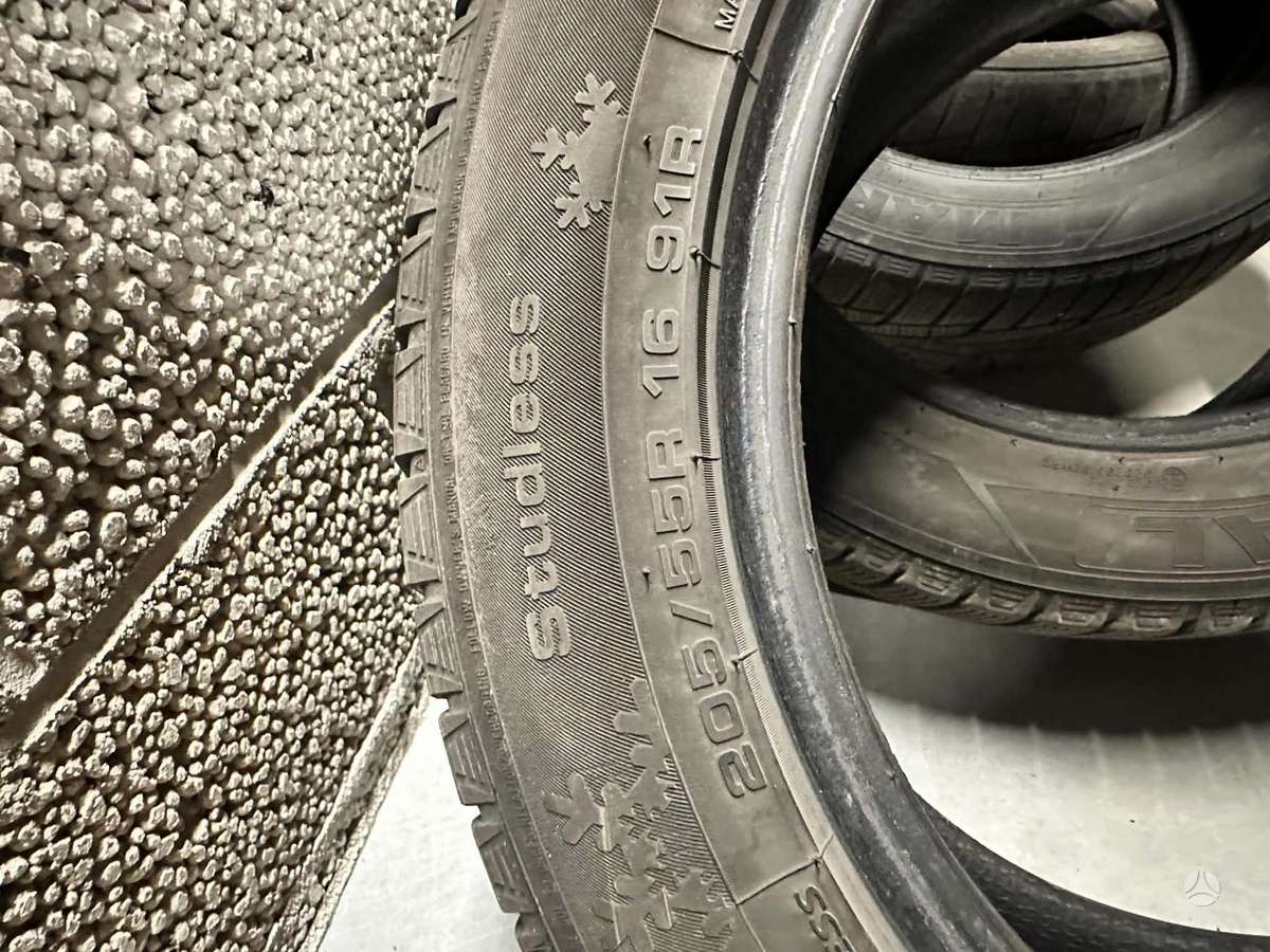 Marshal Studless, winter 205/55 R16