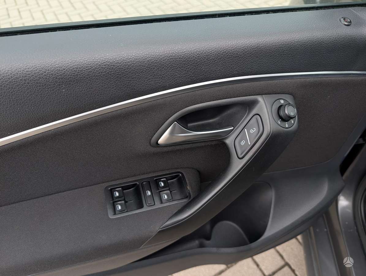 Volkswagen Polo, 1.2 l., hatchback