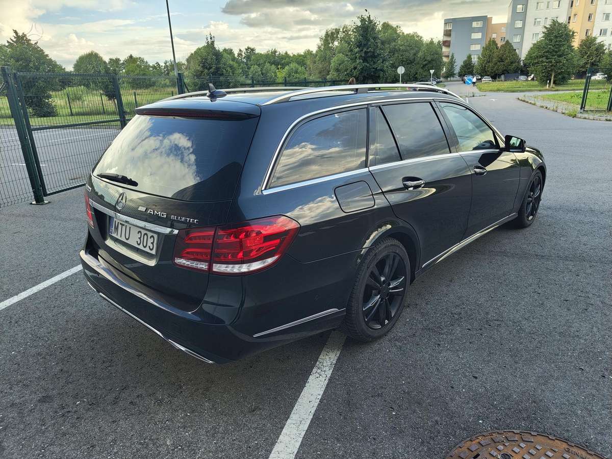 Mercedes-Benz E220, 2.1 l., wagon