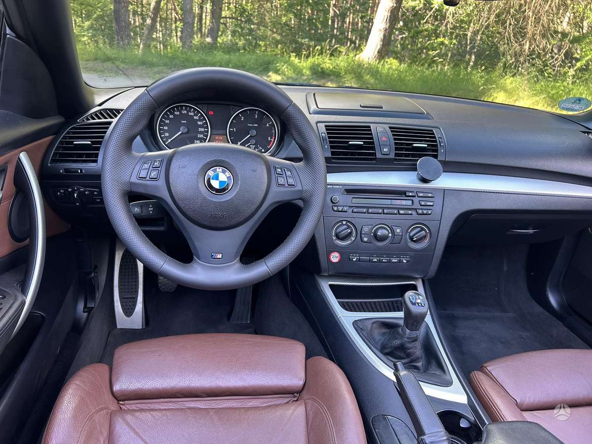 BMW 118, 2.0 l., Кабриолет