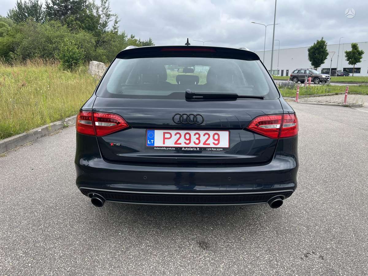 Audi A4, 1.8 l., Универсал