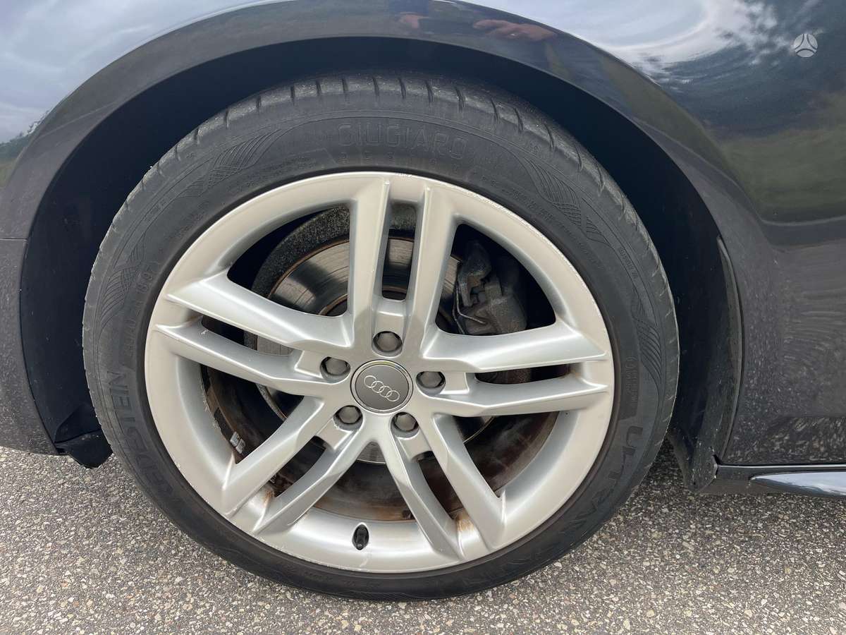 Audi A4, 1.8 l., Универсал