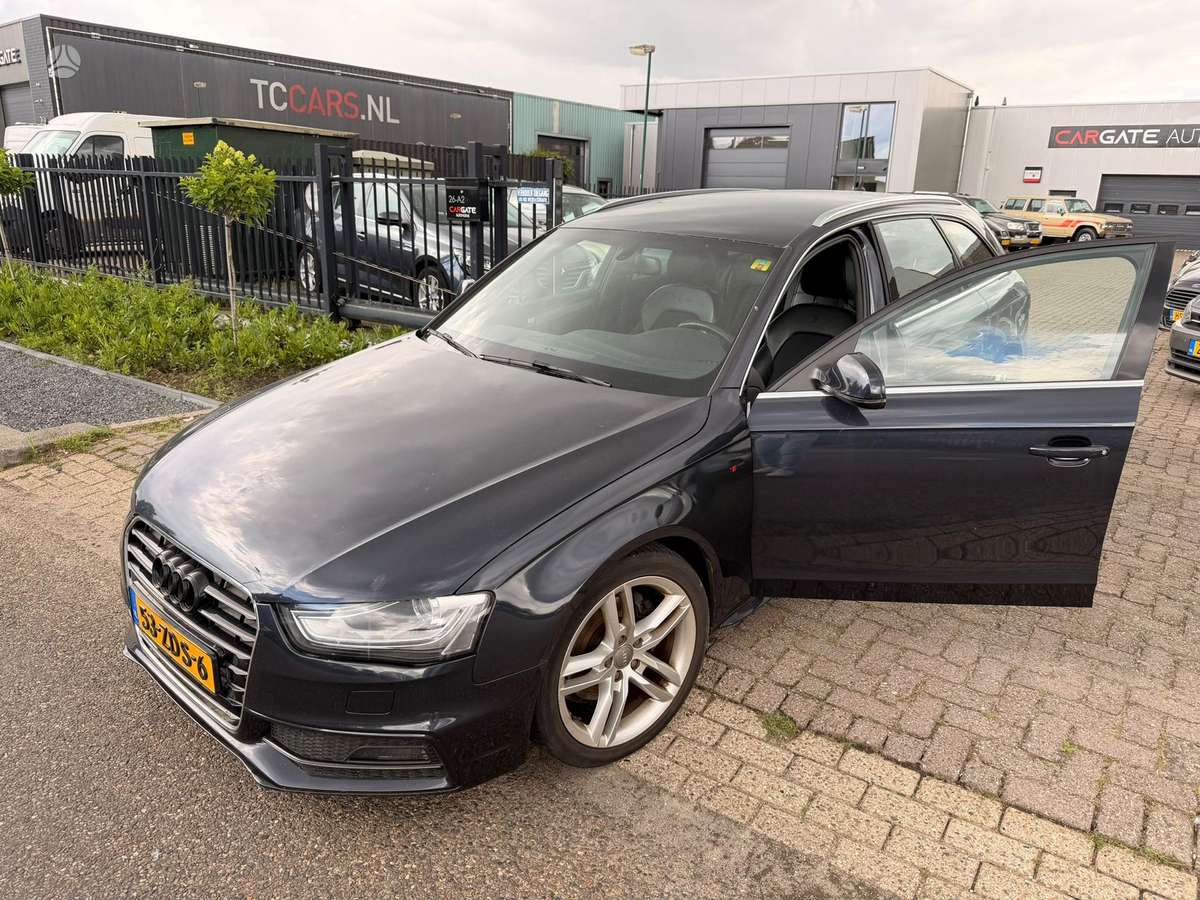 Audi A4, 1.8 l., Универсал