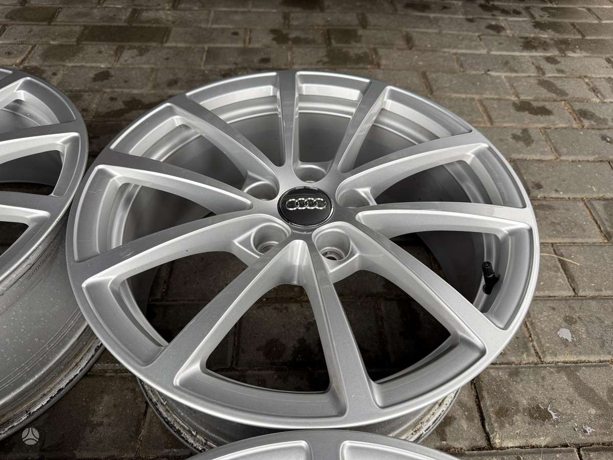 Audi Originalūs, tvarkingi, легкосплавные , R17