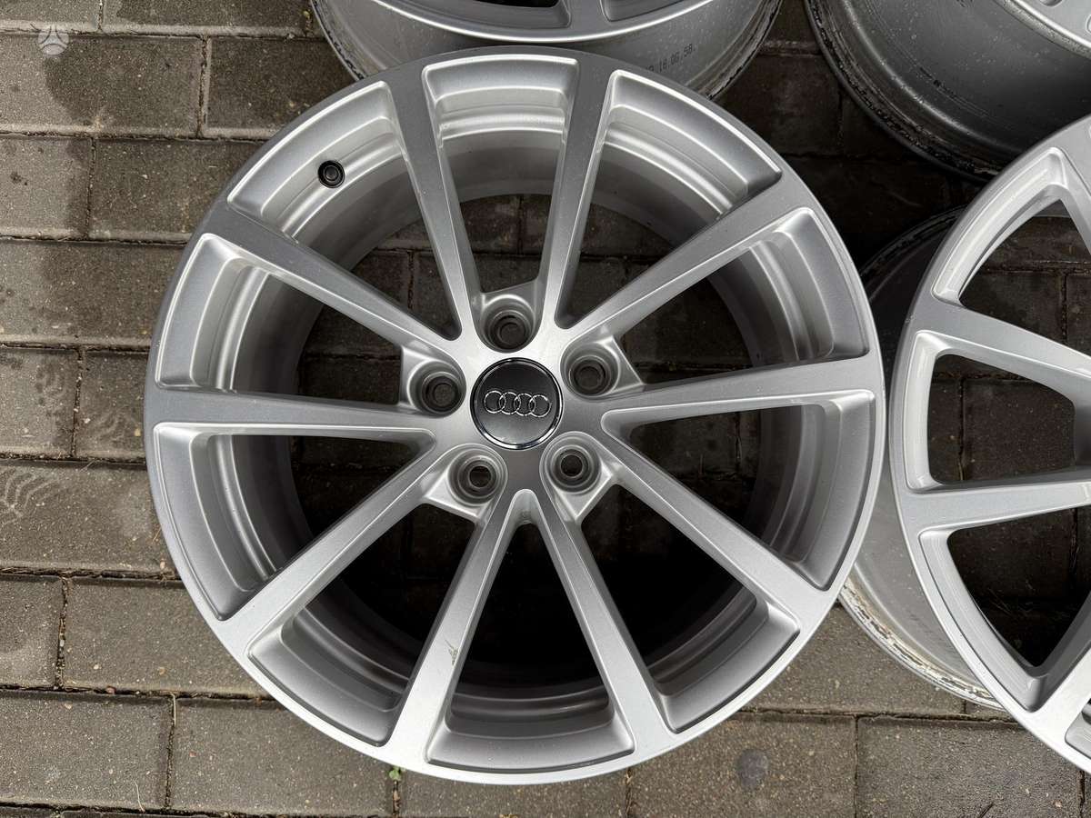 Audi Originalūs, tvarkingi, light alloy, R17