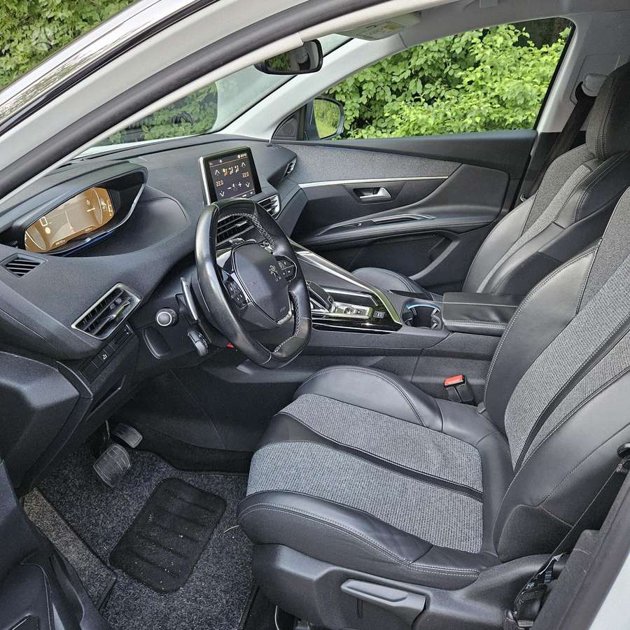 Peugeot 3008 - 10