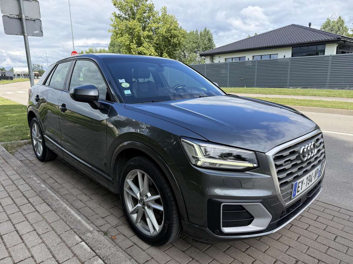 Audi Q2, 2.0 l., Внедорожник / Кроссовер