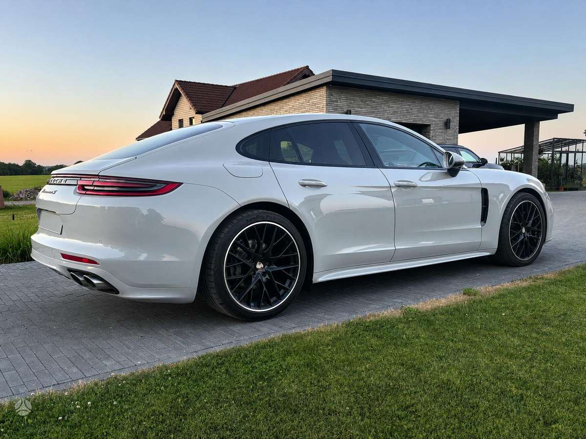 Porsche Panamera, 4.0 l., Седан