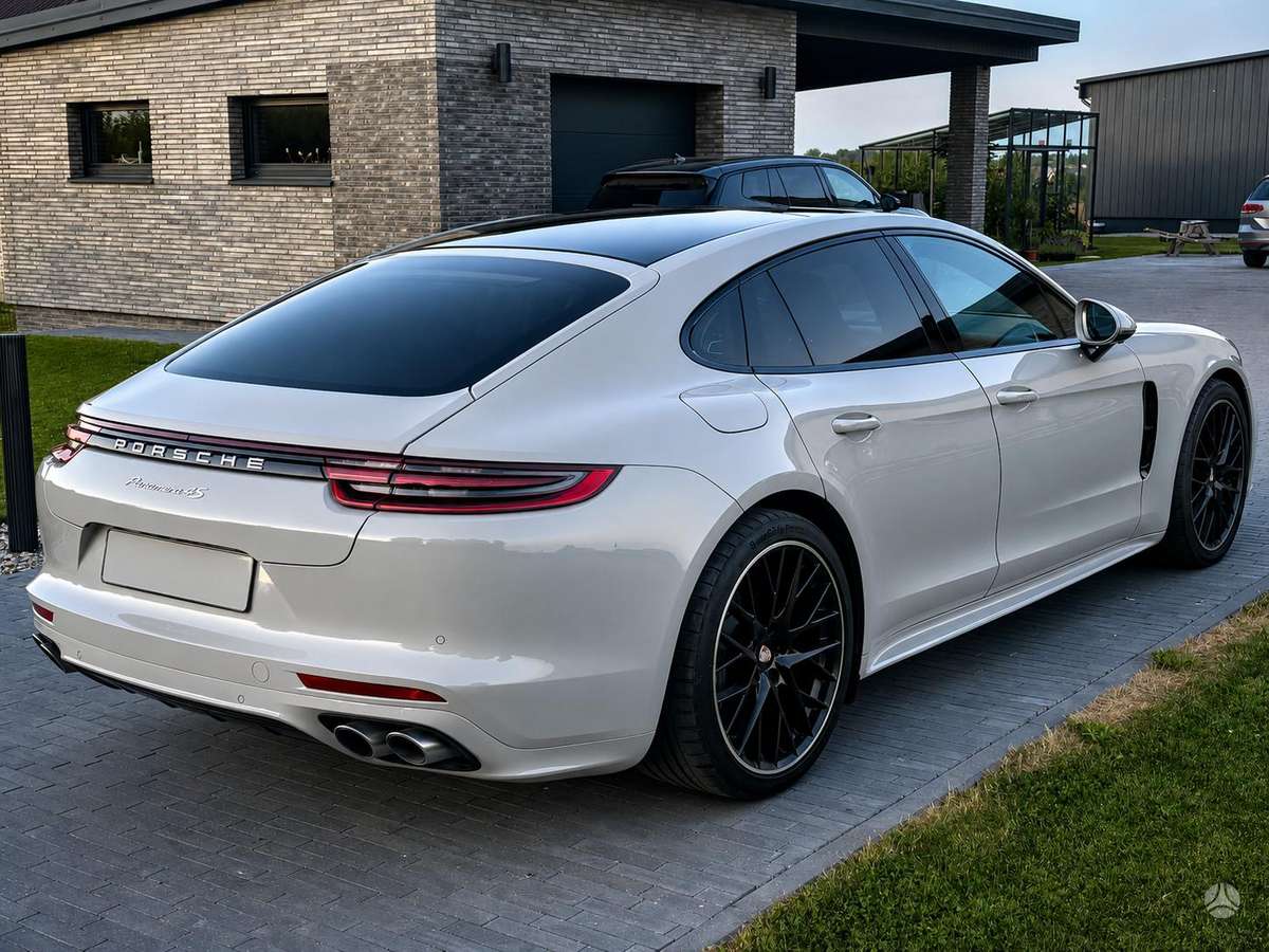 Porsche Panamera, 4.0 l., Седан