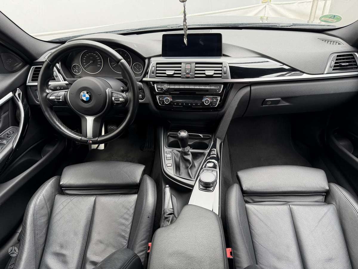 BMW 320, 2.0 l., wagon