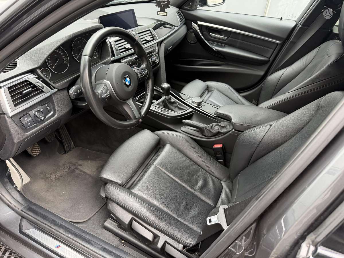 BMW 320, 2.0 l., wagon