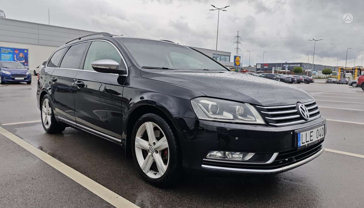 Volkswagen Passat - 2