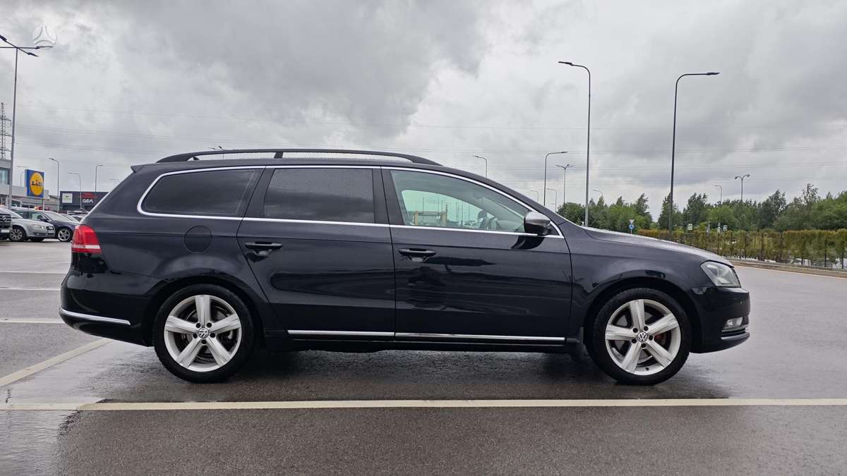 Volkswagen Passat, 2.0 l., Универсал