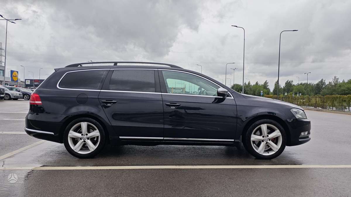 Volkswagen Passat - 3