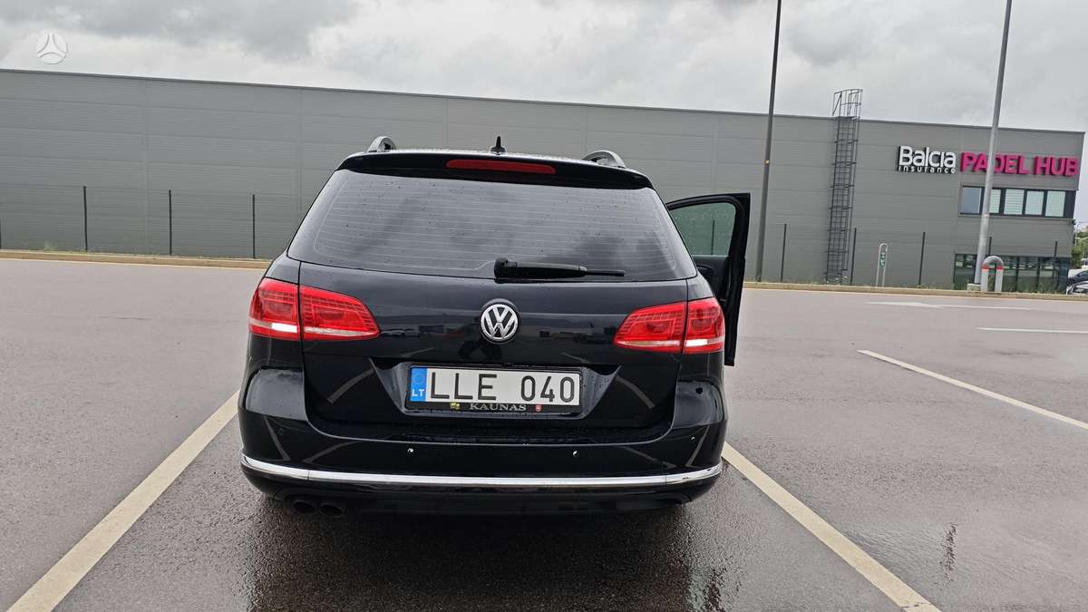 Volkswagen Passat - 9