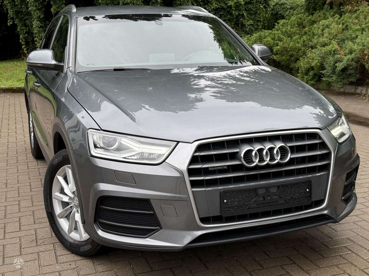 Audi Q3, 2.0 l., off-road / crossover