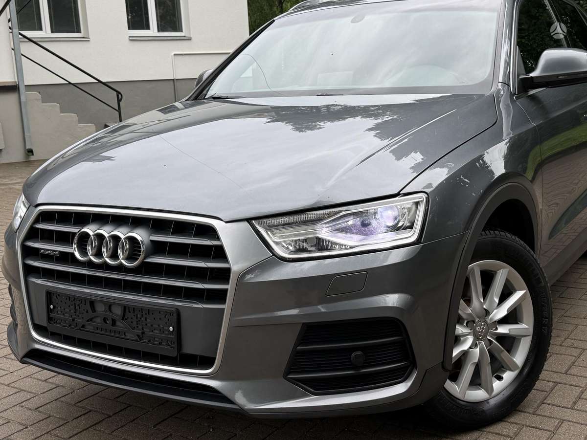 Audi Q3, 2.0 l., off-road / crossover