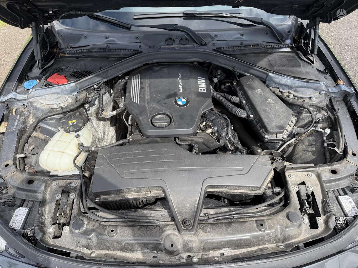 BMW 320, 2.0 l., wagon