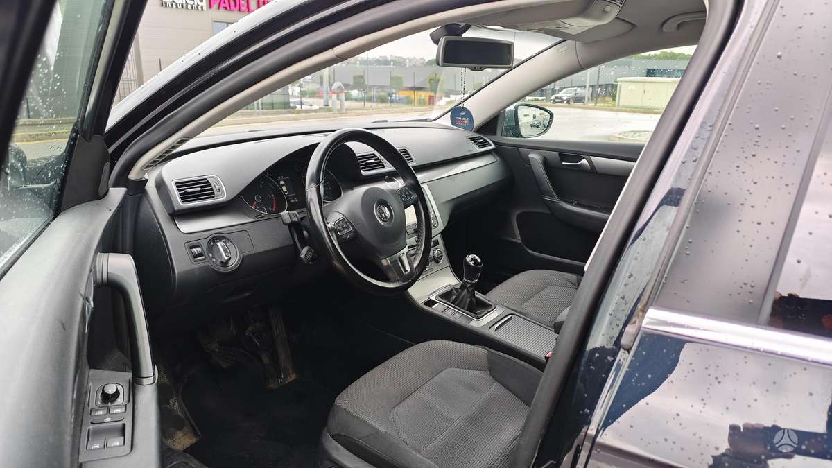 Volkswagen Passat, 2.0 l., Универсал