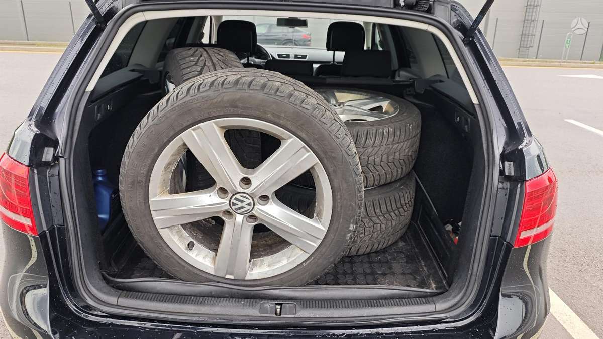 Volkswagen Passat, 2.0 l., Универсал