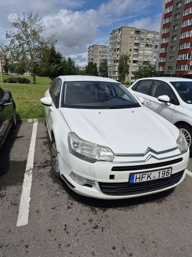 Citroen C5, 1.6 l., Седан