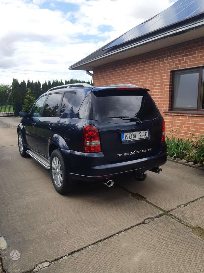 SsangYong Rexton - 4