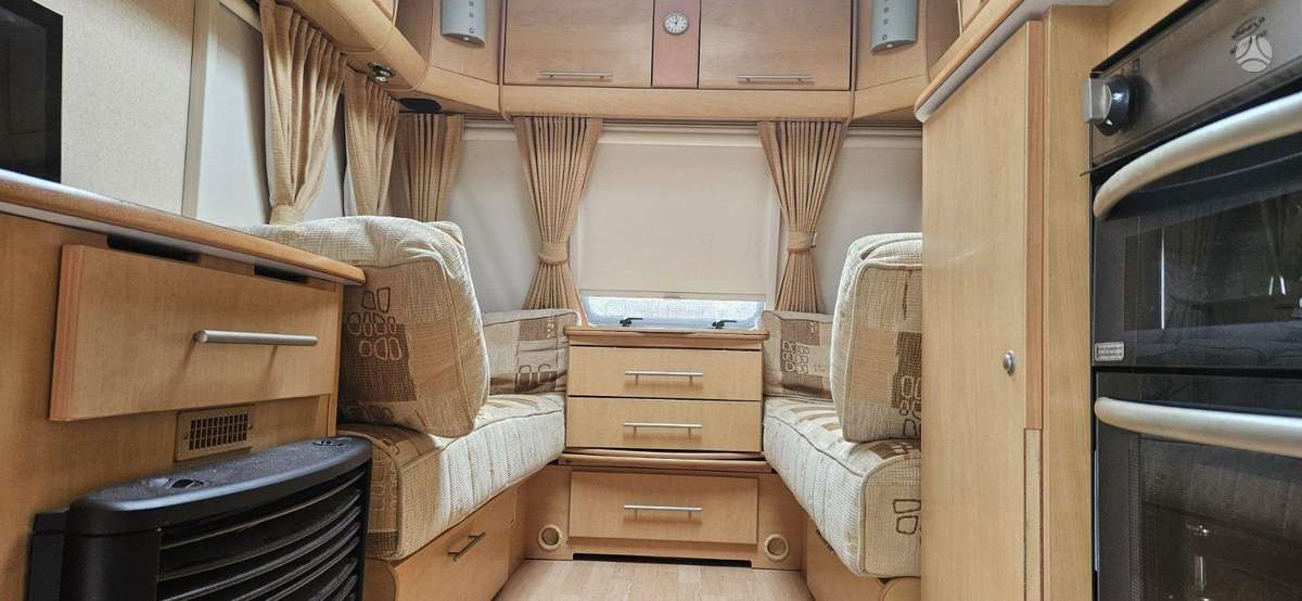 BAILEY Monarch 6S, kemperis