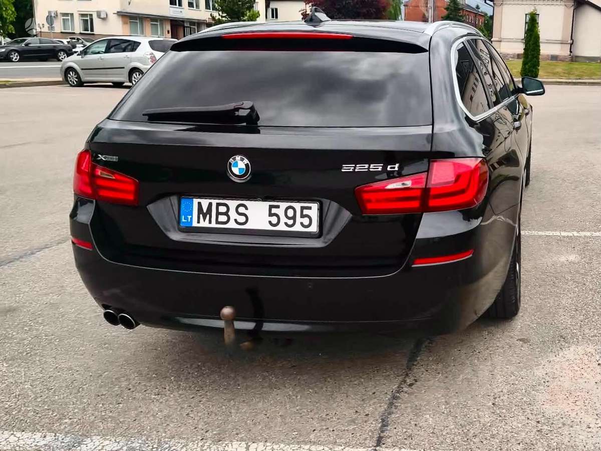 BMW 525, 2.0 l., Универсал