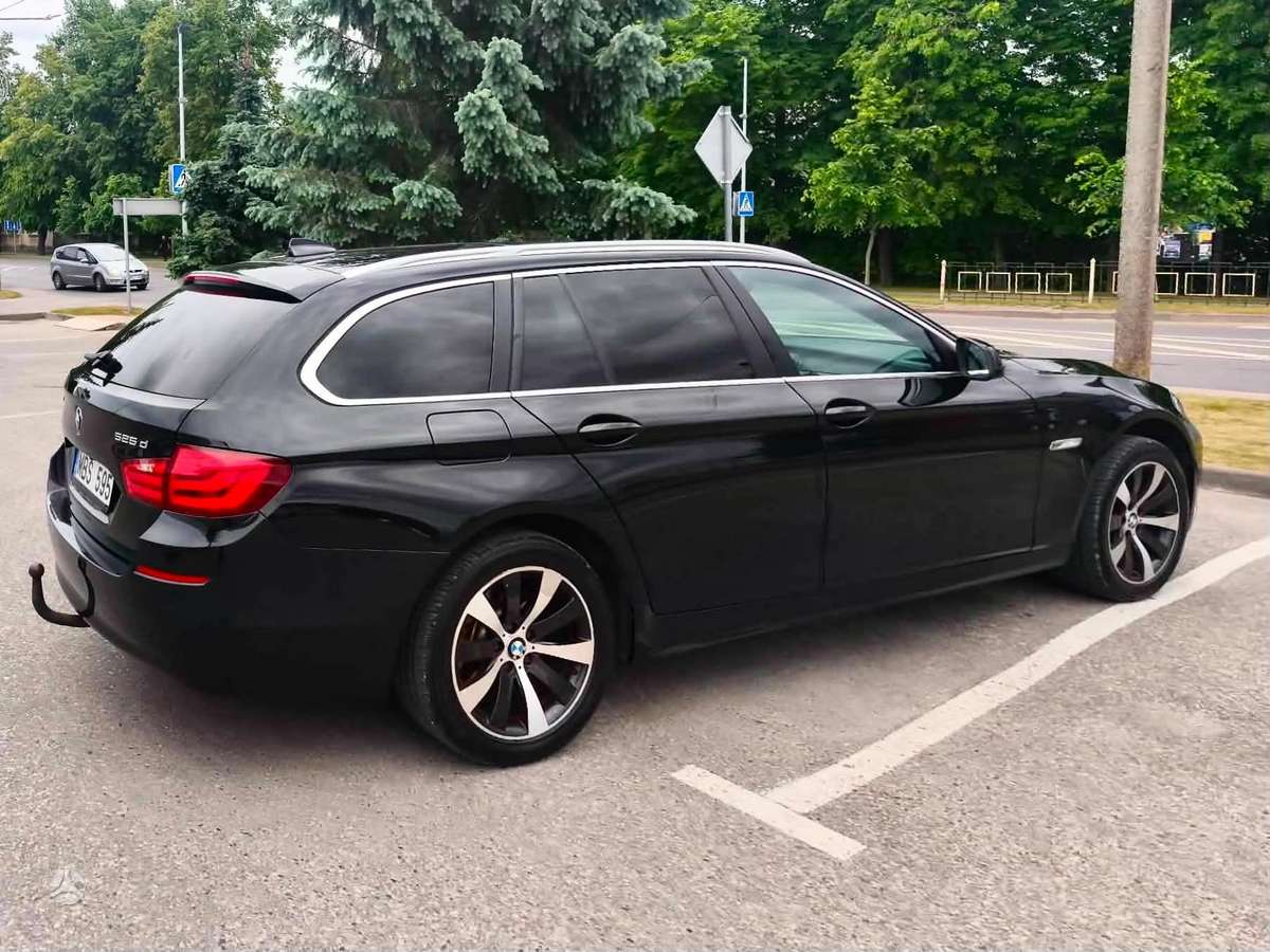 BMW 525, 2.0 l., Универсал