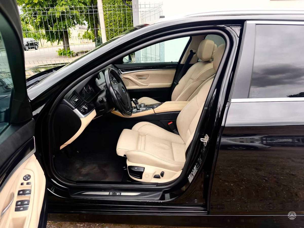 BMW 525, 2.0 l., Универсал
