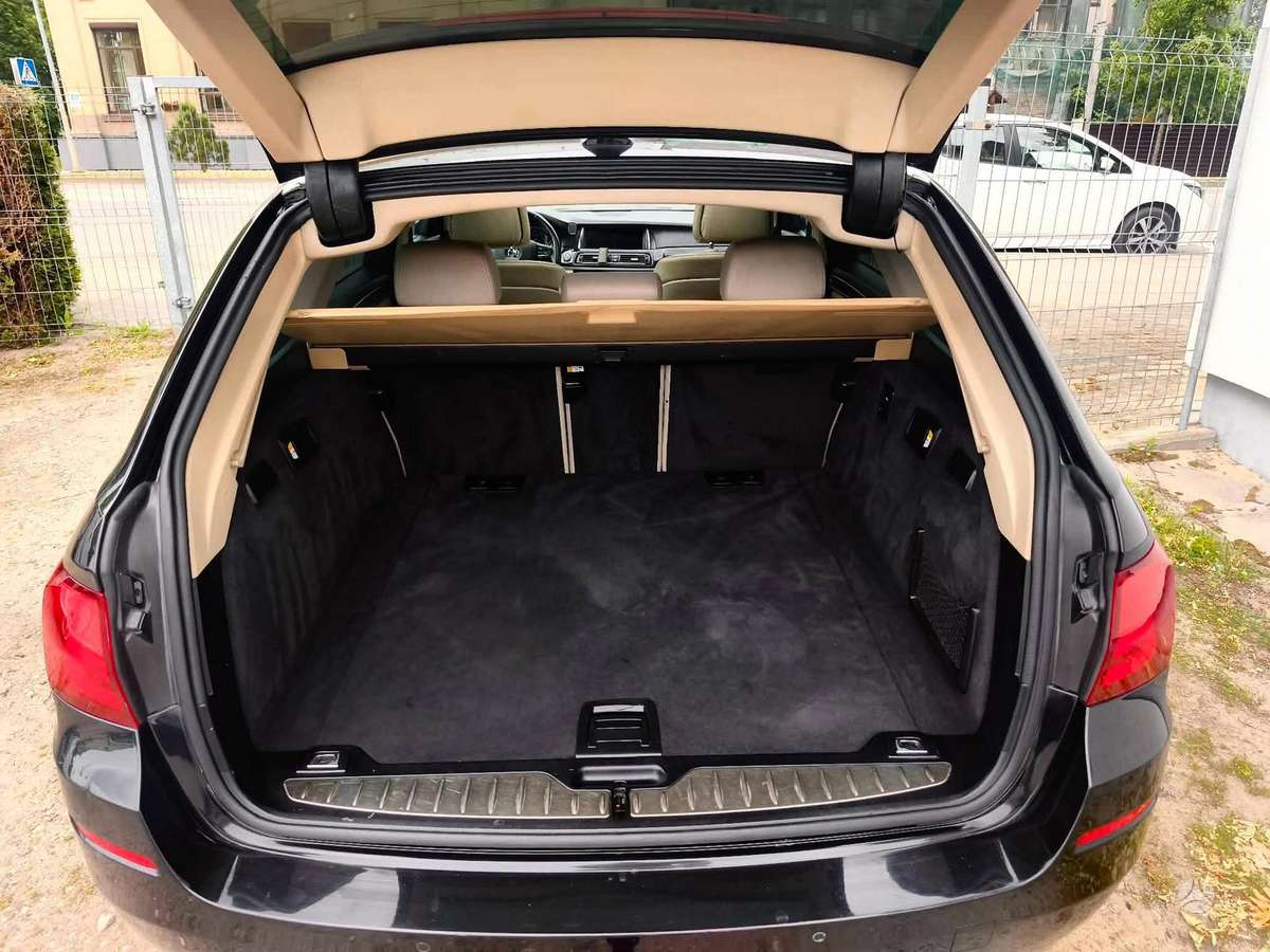 BMW 525, 2.0 l., Универсал