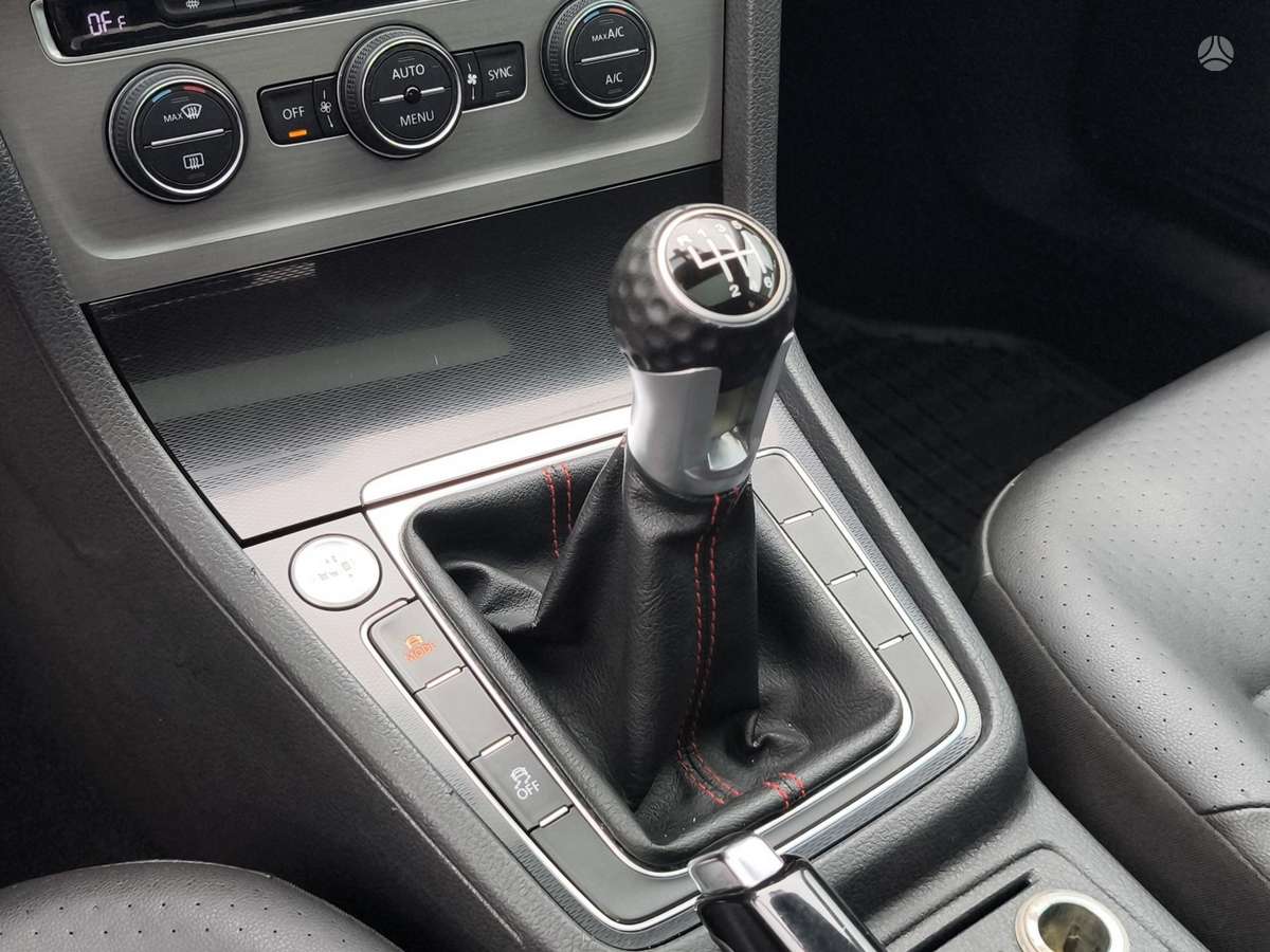Volkswagen Golf, 2.0 l., hatchback