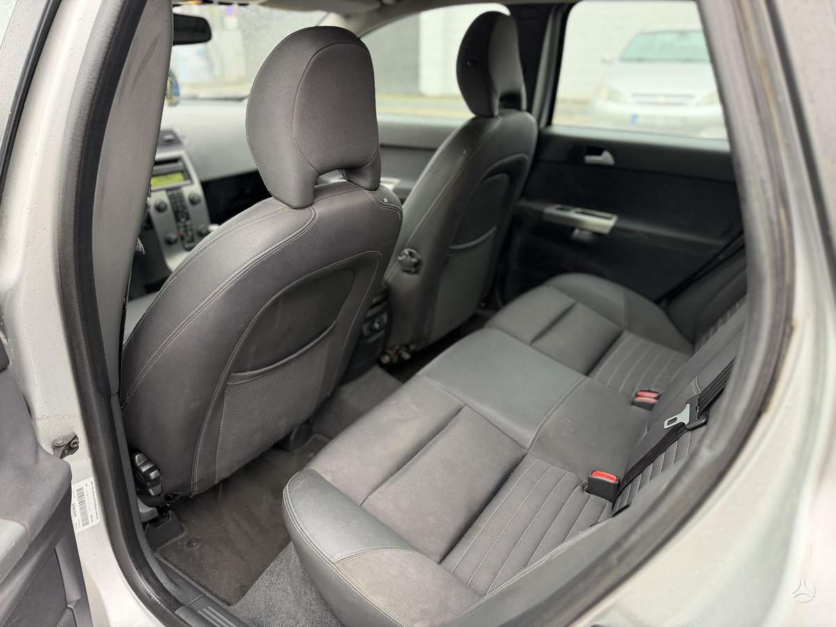 Volvo V50, 2.0 l., Универсал